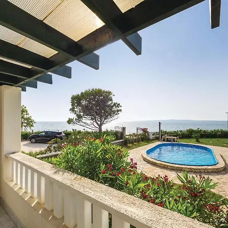 Apartamento Two-bedroom In Privlaka (Zadar)